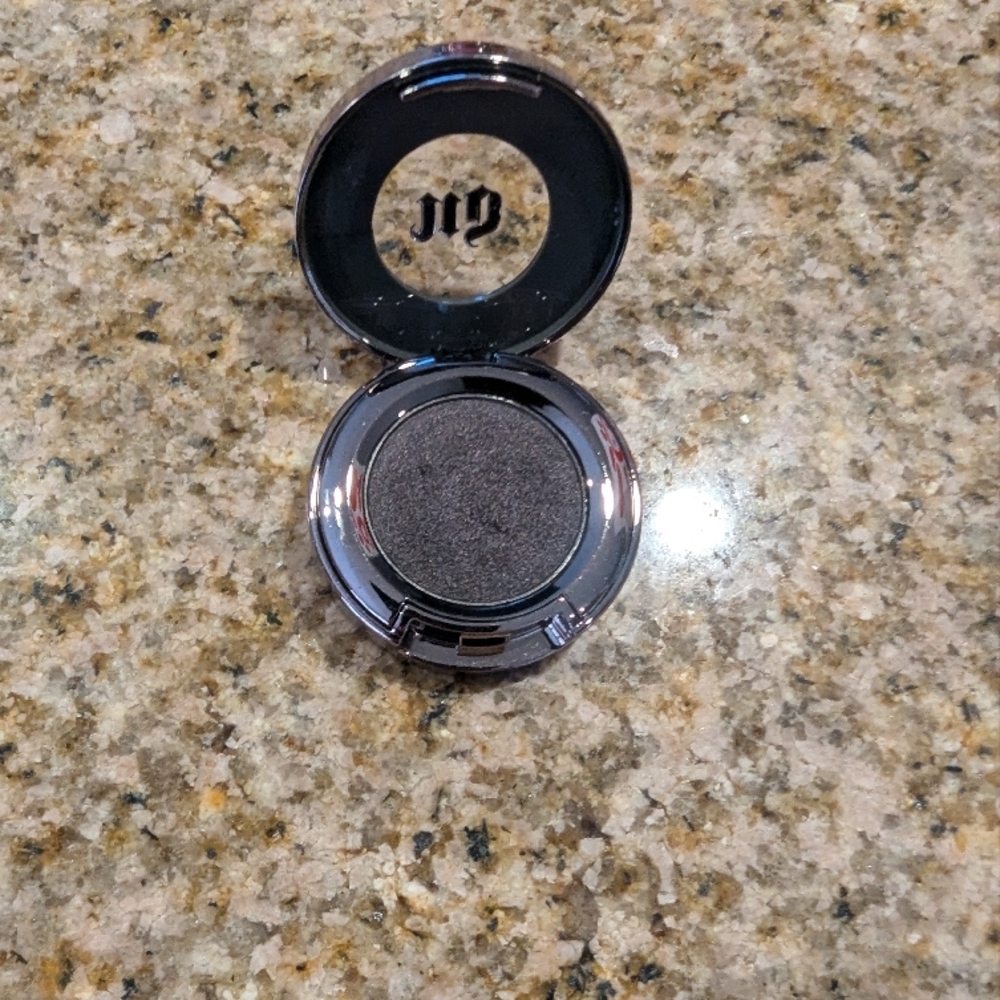 Urban Decay Black Eyeshadow